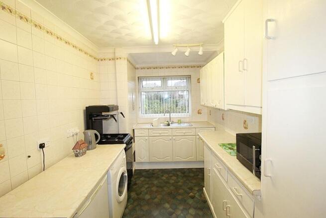 2 bed Semi-Detached for sale Image 9