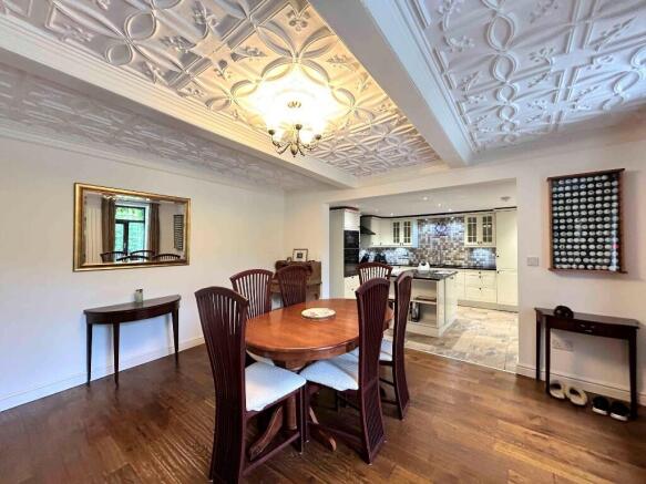2 bed Detached for sale Image 11