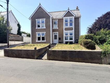 Trekenning Road, ST COLUMB