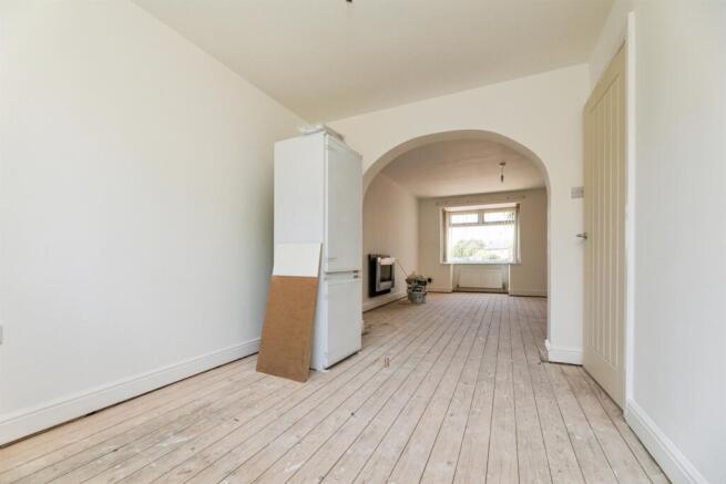 3 bed Detached for sale Image 7