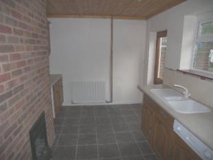 Kitchen (Angle 2)