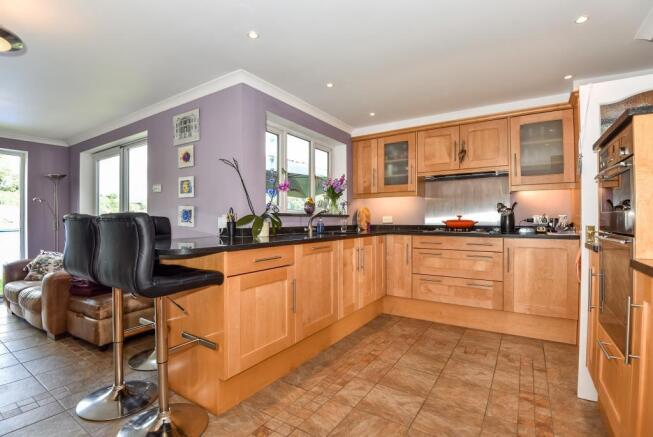 Kitchen/Breakfast Room