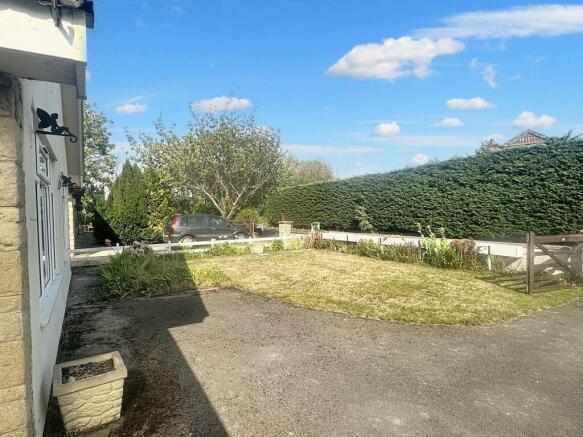Photo 14