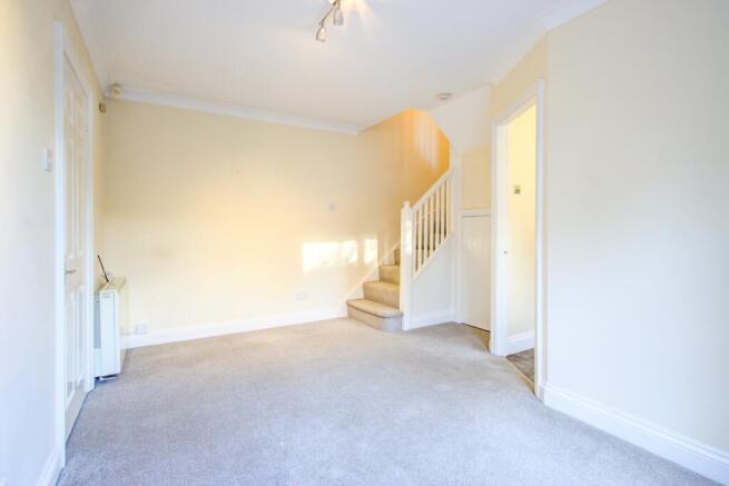 Living Room (2)