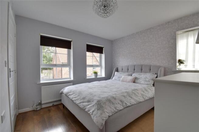 3 bed Semi-Detached for sale Image 8