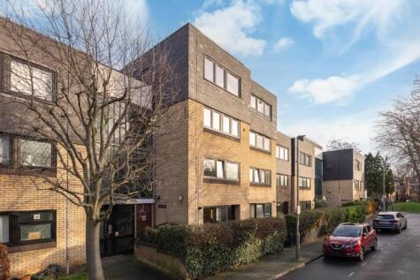 Ericcson Close, London