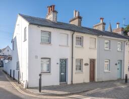 18, Millhams Street, Christchurch BH23 1DN