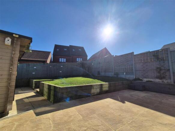 Sunny Garden