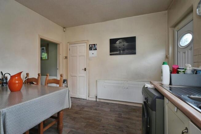 3 bed Terraced for sale Image 7