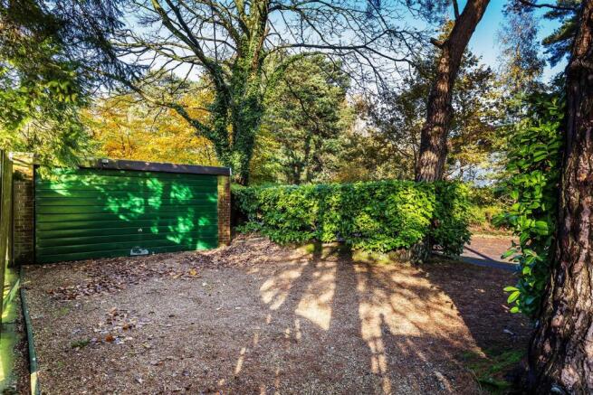 house. estate agency Hindhead