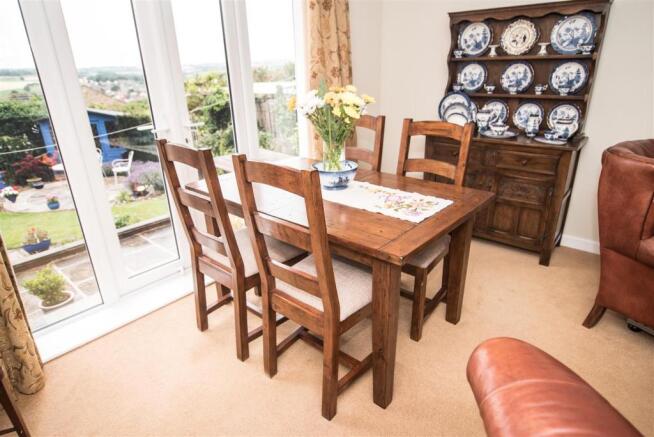 LIVING DINING ROOM