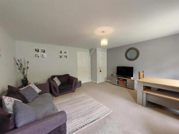 Bluebell Road, Walton Cardiff, Tewkesbury photo 4