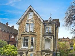Flat 3, 2 Kent House, Baillie Road, Guildford GU1 3LN
