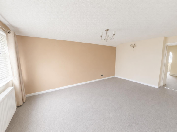 1 bed Semi-Detached Bungalow to rent Image 9