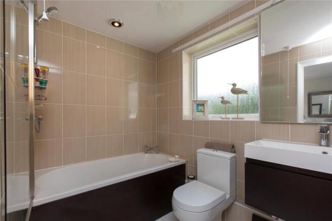 Master Ensuite
