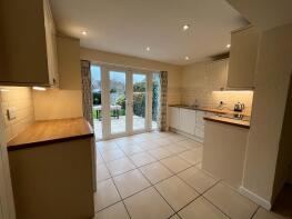 5 Rose Cottage, Chapel Street, Stratford-upon-avon CV37 8PY