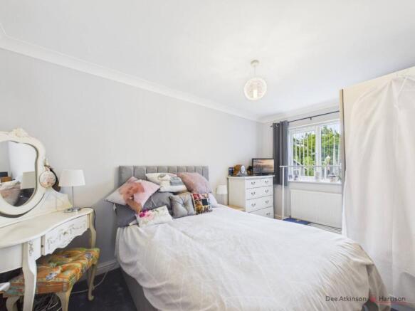 3 bed Bungalow for sale Image 12