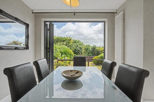 Woodland Avenue, Hove, East Sussex, BN3 photo 4