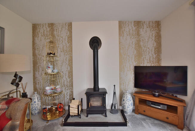 4 bed Detached for sale Image 4