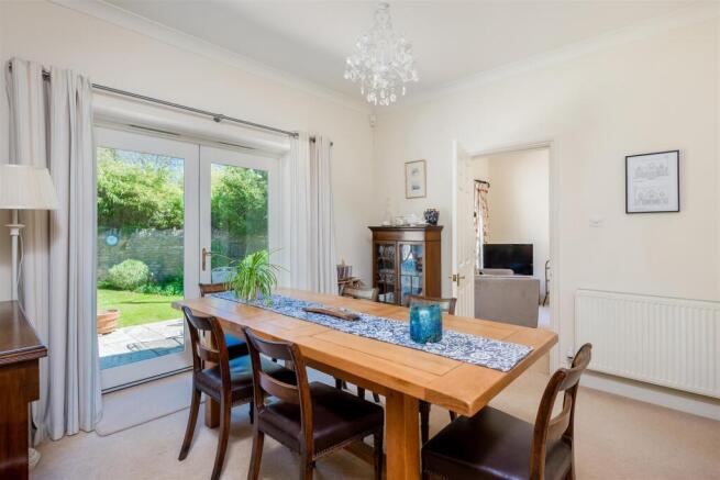 Well Hill, Finstock photo 4