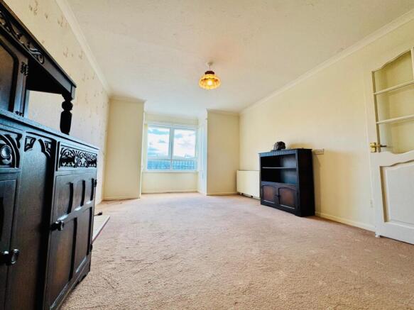 1 bed Apartment for sale Image 5