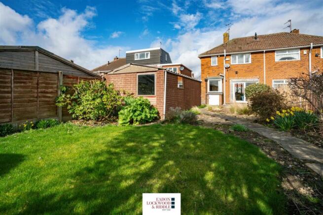 Rear Garden 2.jpg
