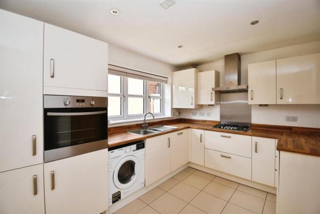 83ed1d9b-8 20Snowden 20Close 20 20 2815 29.JPG