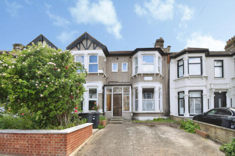 Endsleigh Gardens, Ilford, IG1