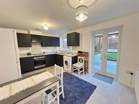 Kitchen/Dining Room