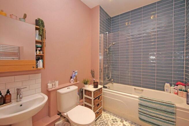 1 bed Apartment for sale Image 9