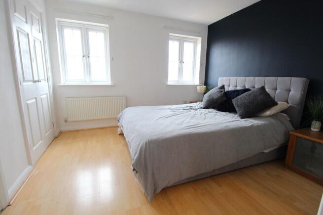 bed 1