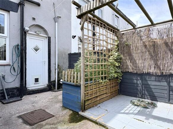 2 bed Terraced for sale Image 11