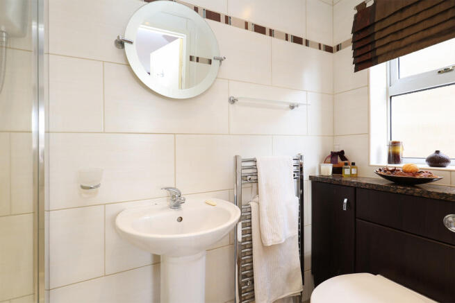 En Suite - Bedroo...