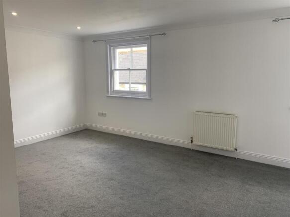 Bedroom12.jpeg