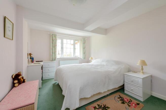 8405129-interior10-800.jpg