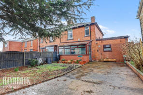4 Ring Bank, Cliffe Avenue, Worsbrough Dale, Barnsley S70 4AN