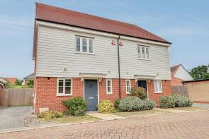 10, Charlotte Close, Rochford SS4 1YJ