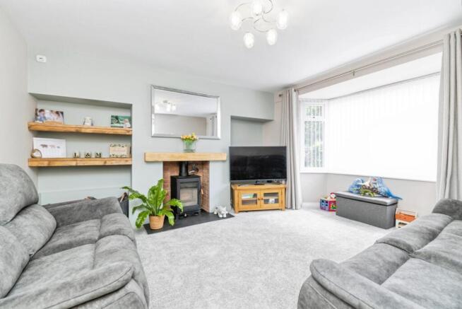 3 bed House for sale Image 8