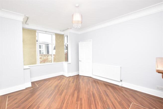 DINING ROOM - additional picture