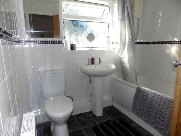 Family bathroom
