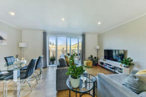33, 19 Conningham Court, Dowding Drive, London SE9 6AY