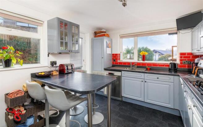 Kitchen 1