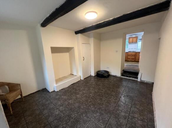 4 bed Terraced for sale Image 5