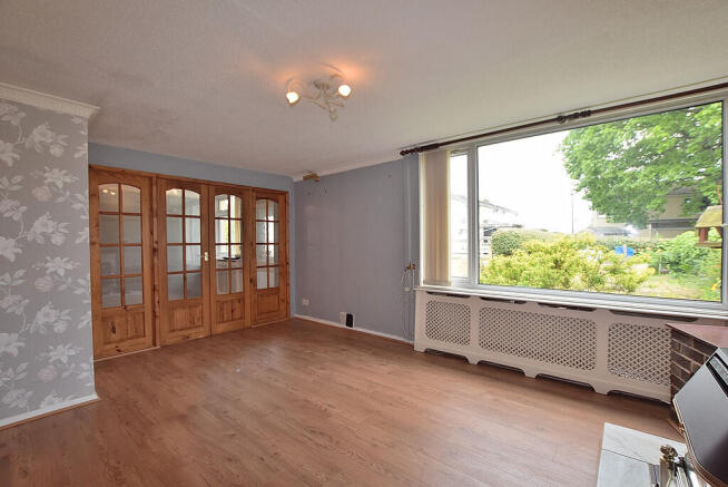 3 bed Semi-Detached for sale Image 10