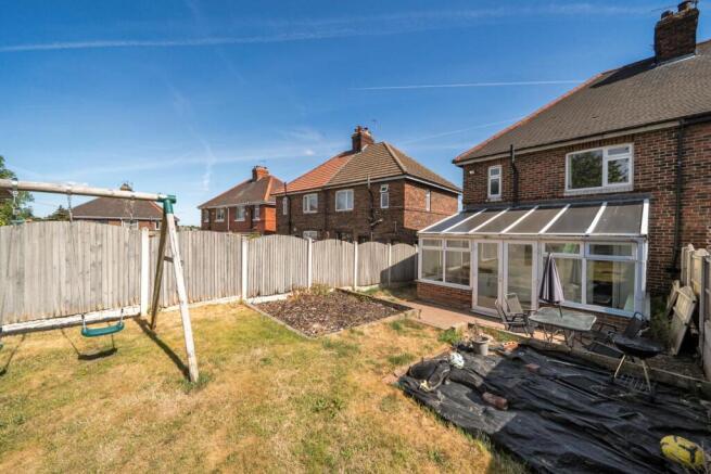 3 bed Semi-Detached for sale Image 6