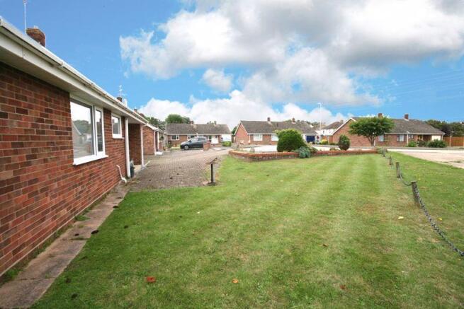  The Paddocks 