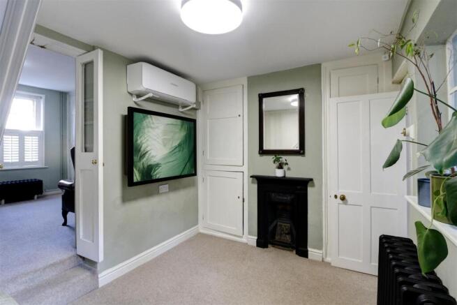 Snug or Dining Room 2.jpg