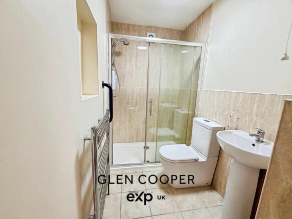 5 bed House of Multiple Occupation for sale Image 11