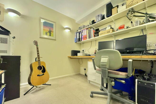 Photo 15