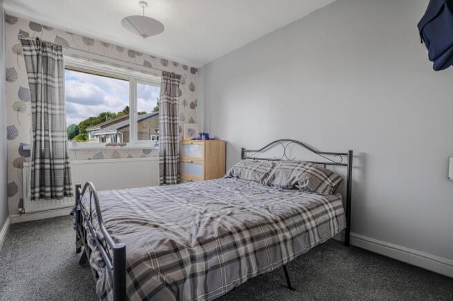 4 bed Detached for sale Image 12